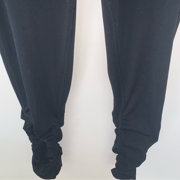 Sweaty Betty Black All Day Ruched Hem 7/8 Gym Leggings M - Picture 8 of 10